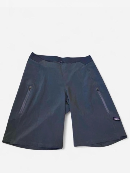 Patagonia Pants - Patagonia Nine Trails Hiking Stretch Shorts Navy with Zip Pockets Women’s Size 4